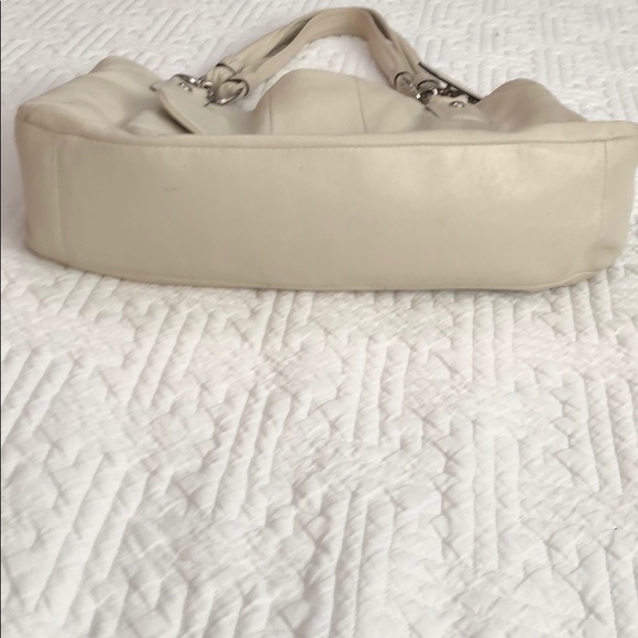 Coach cream-colored large shoulder bag - Picture 4 of 7
